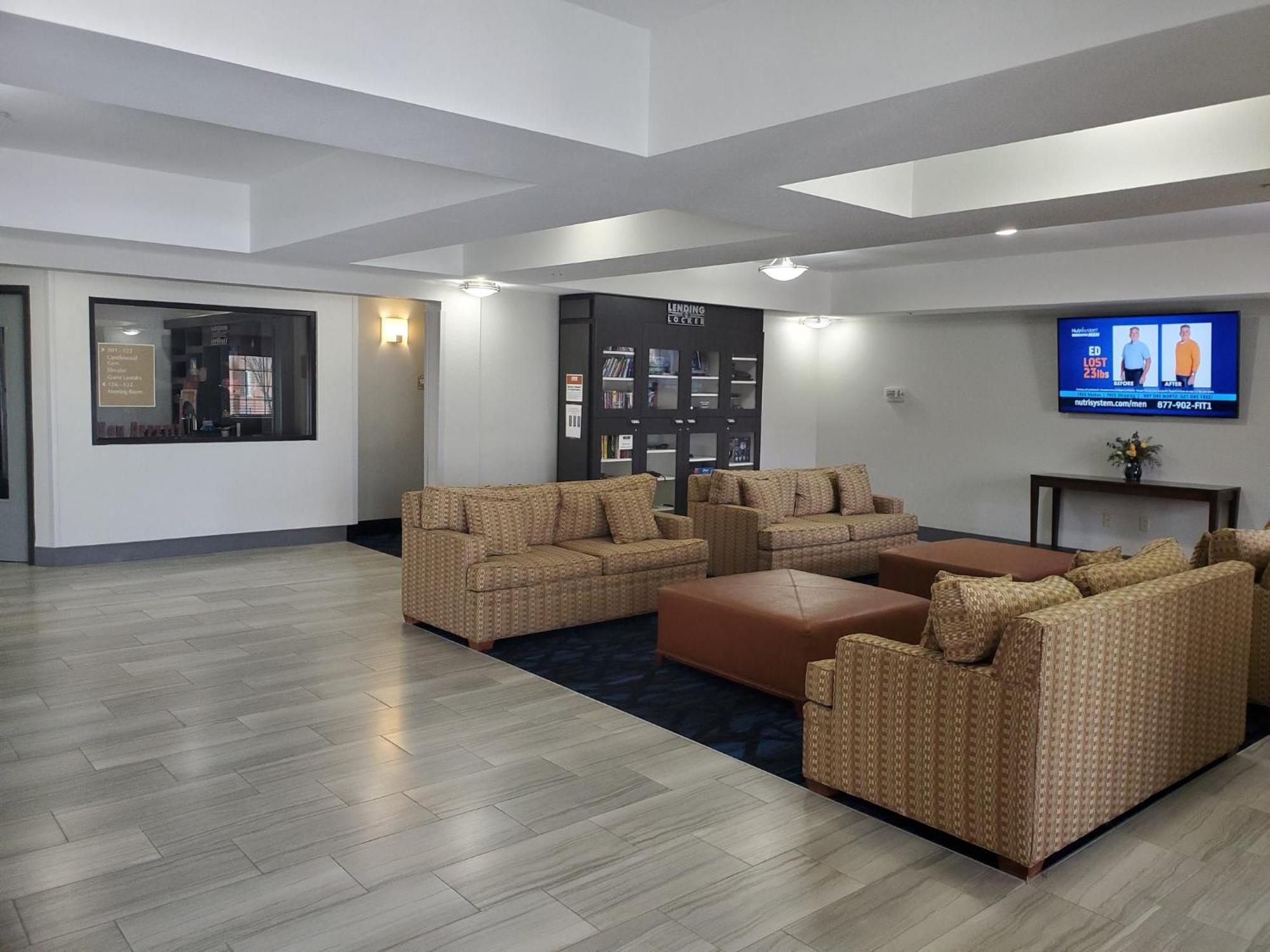 แคนเดิ้ลวูด สวีท น็อกซ์วิลแอร์พอร์ต-อัลโคอา Hotel อัลคอ ภายนอก รูปภาพ