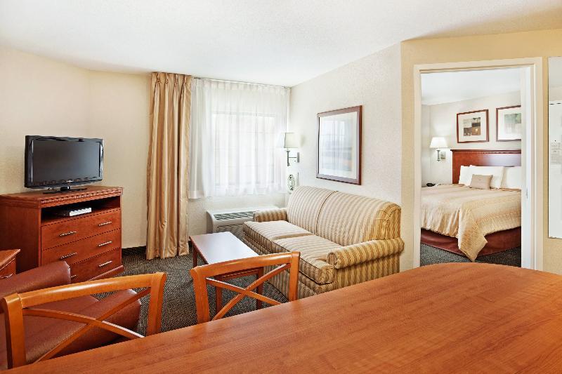 แคนเดิ้ลวูด สวีท น็อกซ์วิลแอร์พอร์ต-อัลโคอา Hotel อัลคอ ภายนอก รูปภาพ